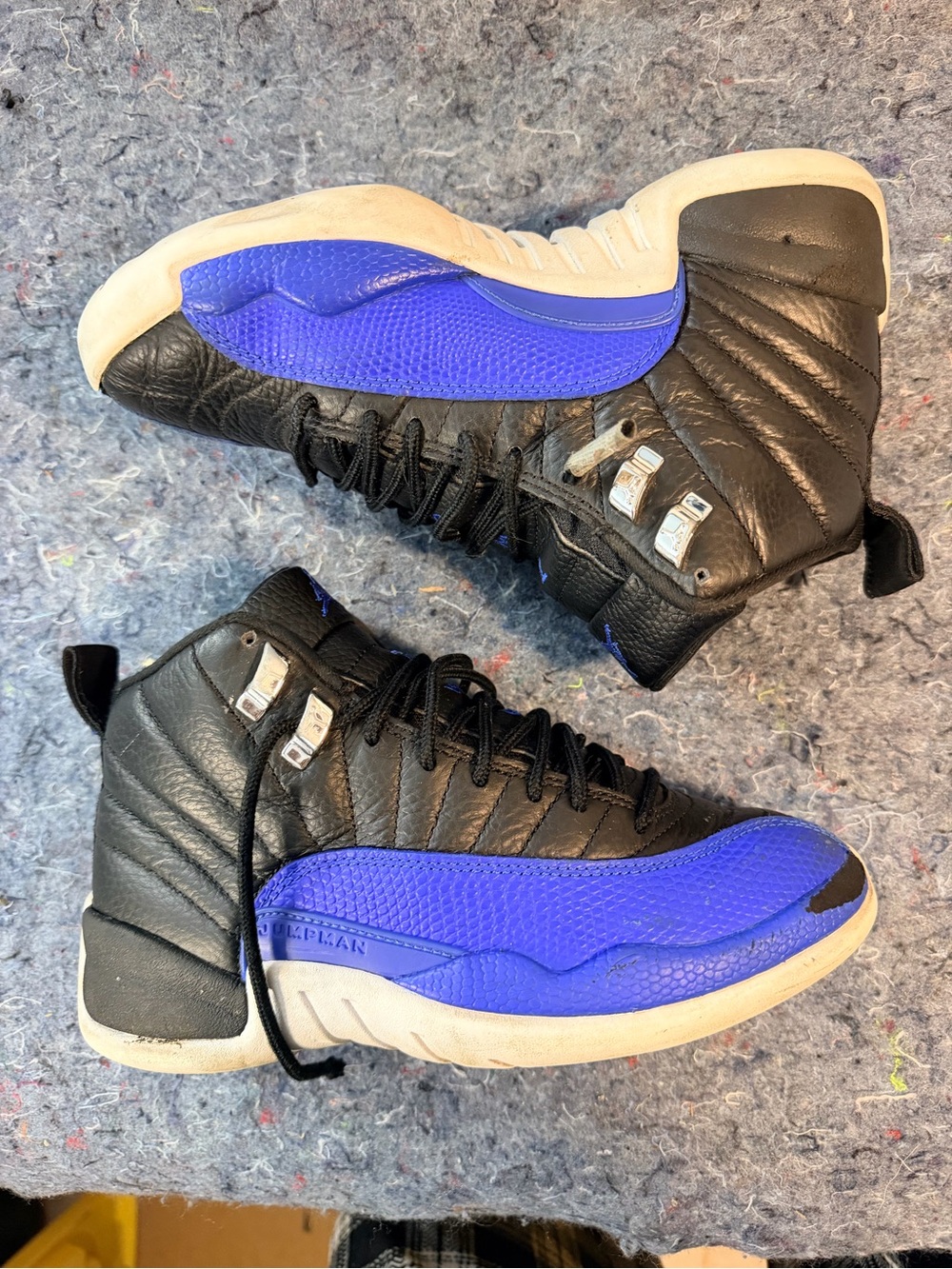Air Jordan 12 Retro Hyper Royal Black Blue Women’s Size 6